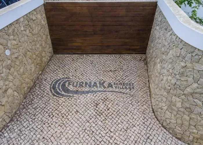 Charming House With Shared Pool In Atalaia, 110 M² Casa de Férias Lourinhã